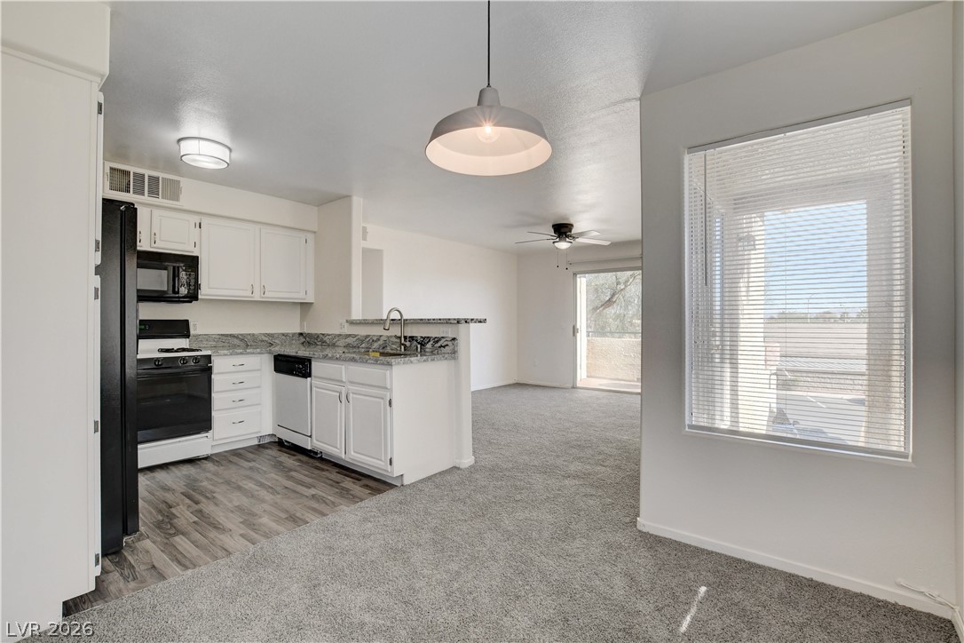 Photo 11 of 35, 5710 E Tropicana Avenue #2088
