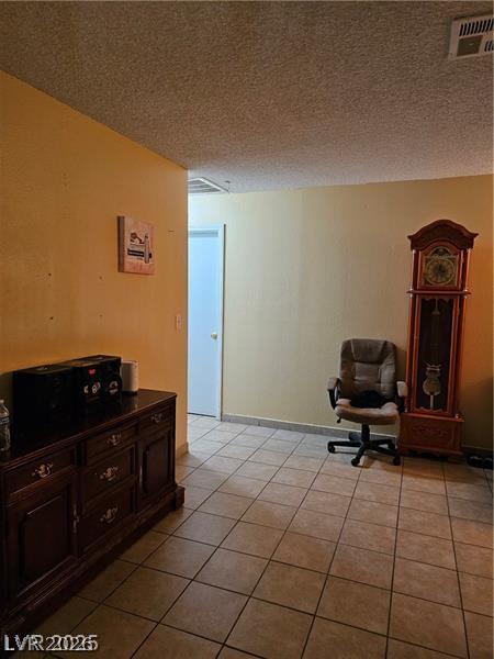 Photo 8 of 8, 211 N Lamb Boulevard #D