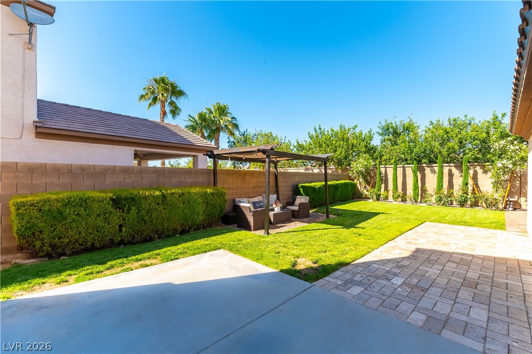 Photo 28 of 35, 2488 Sturrock Drive