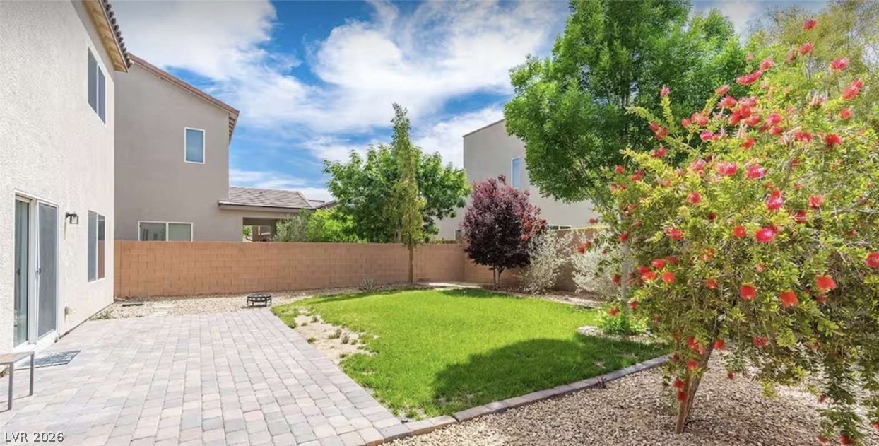 Photo 4 of 5661 Belgrano Vista Drive
