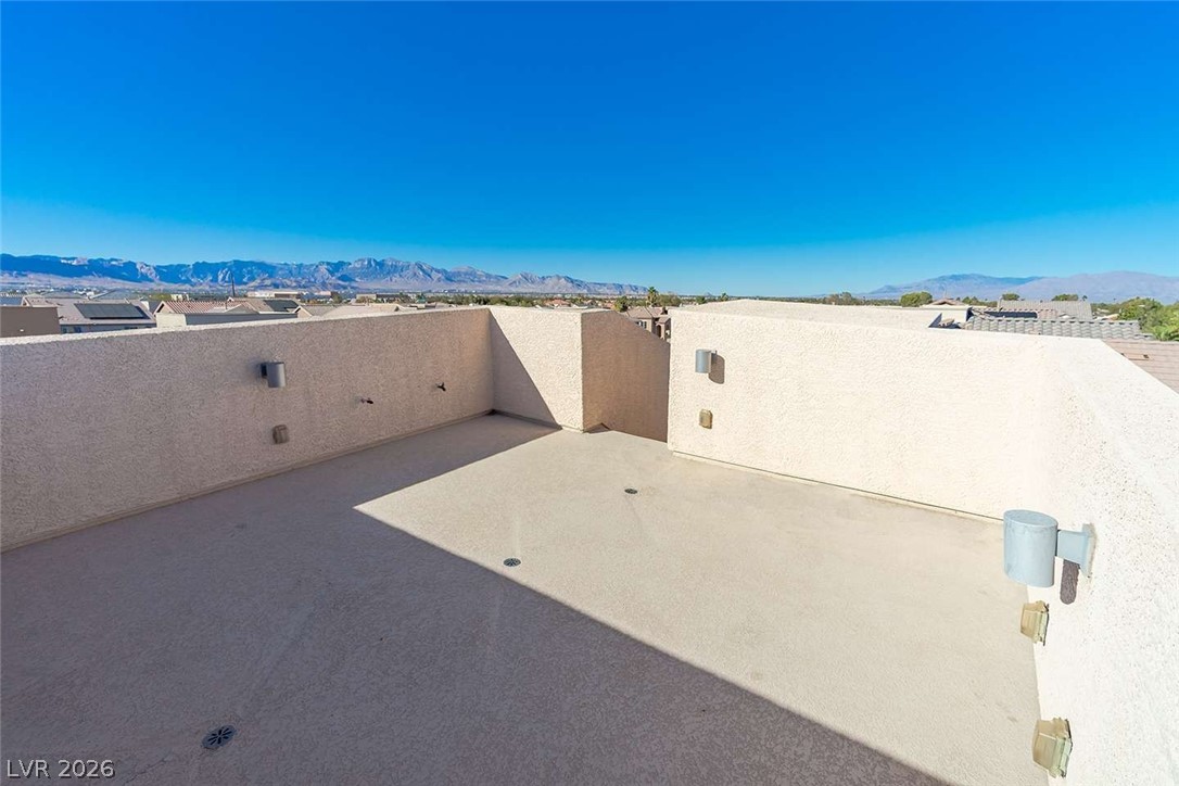 Photo 9 of 20, 5661 Belgrano Vista Drive
