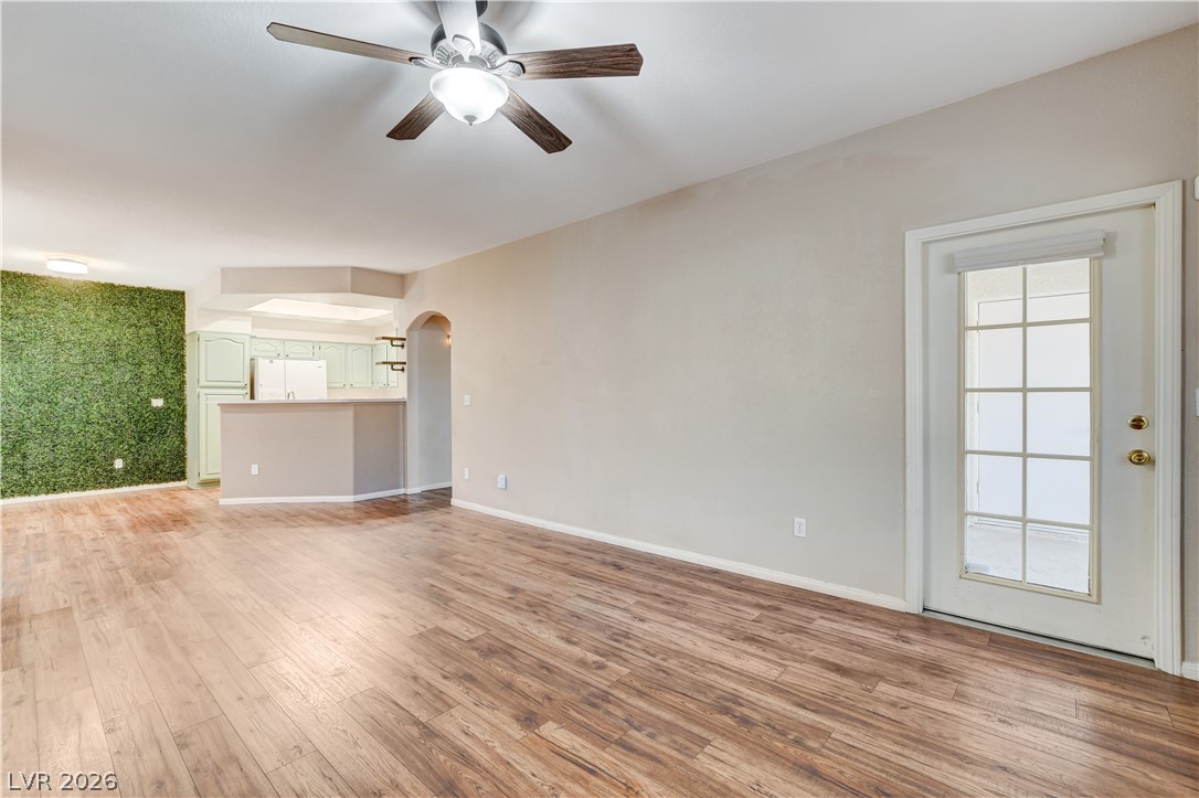 Photo 11 of 19, 3320 S Fort Apache Road #130