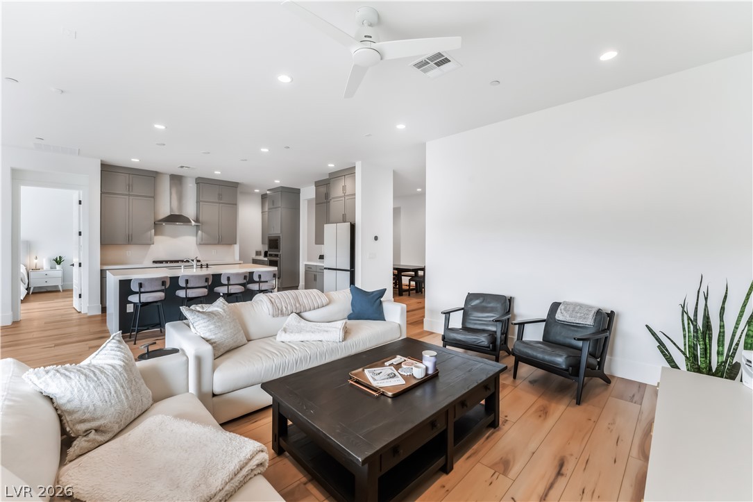 10239 Meandering Dell Avenue, Las Vegas 89166