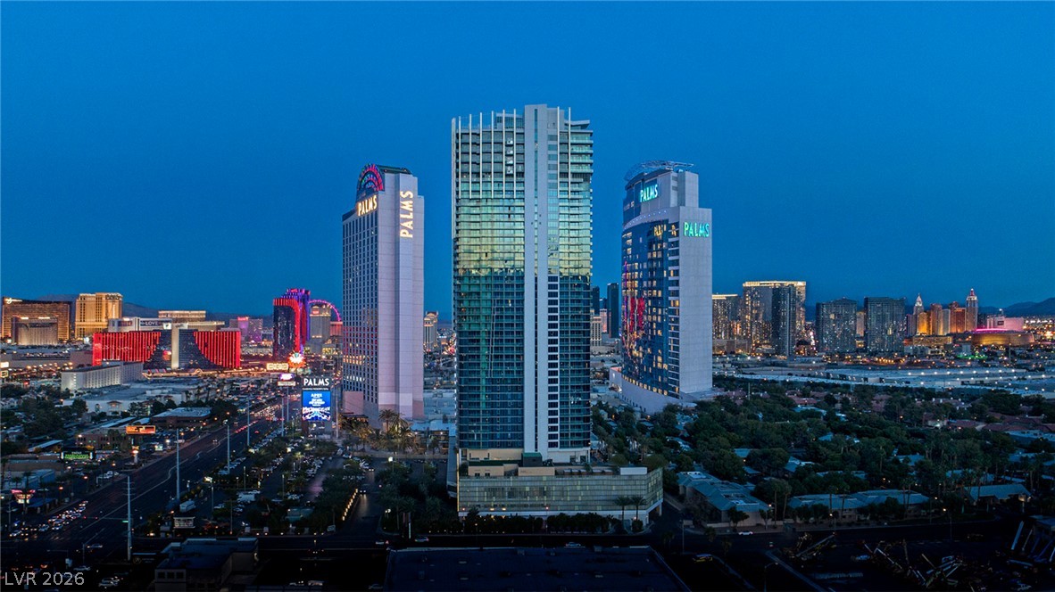 Photo 39 of 41, 4381 W Flamingo Road #8304