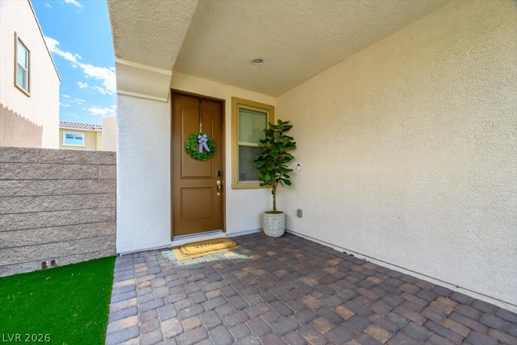 Photo 11 of 49, 9625 Ponderosa Skye Court