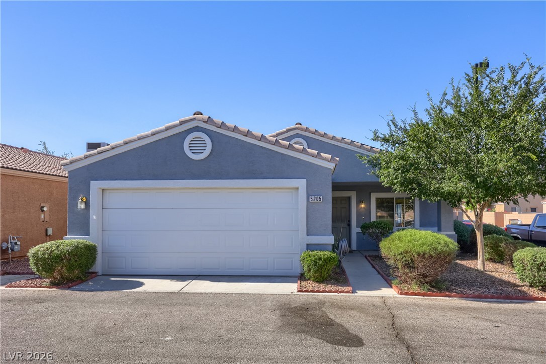 5205 Mineral Lake Drive, Las Vegas