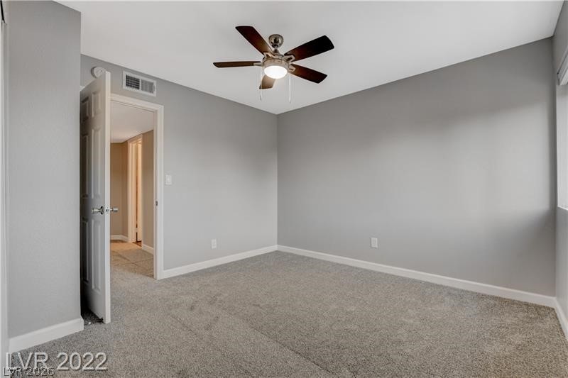 Photo 16 of 25, 1303 Darlene Way #405B