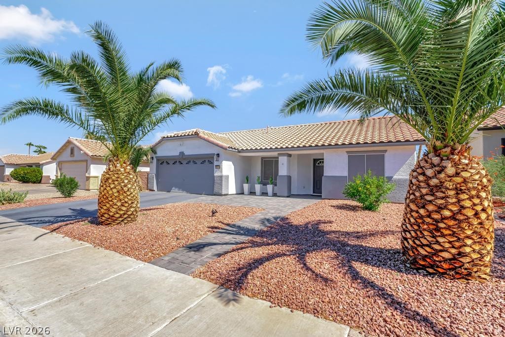 316 Desert Knolls Street, Henderson 89014