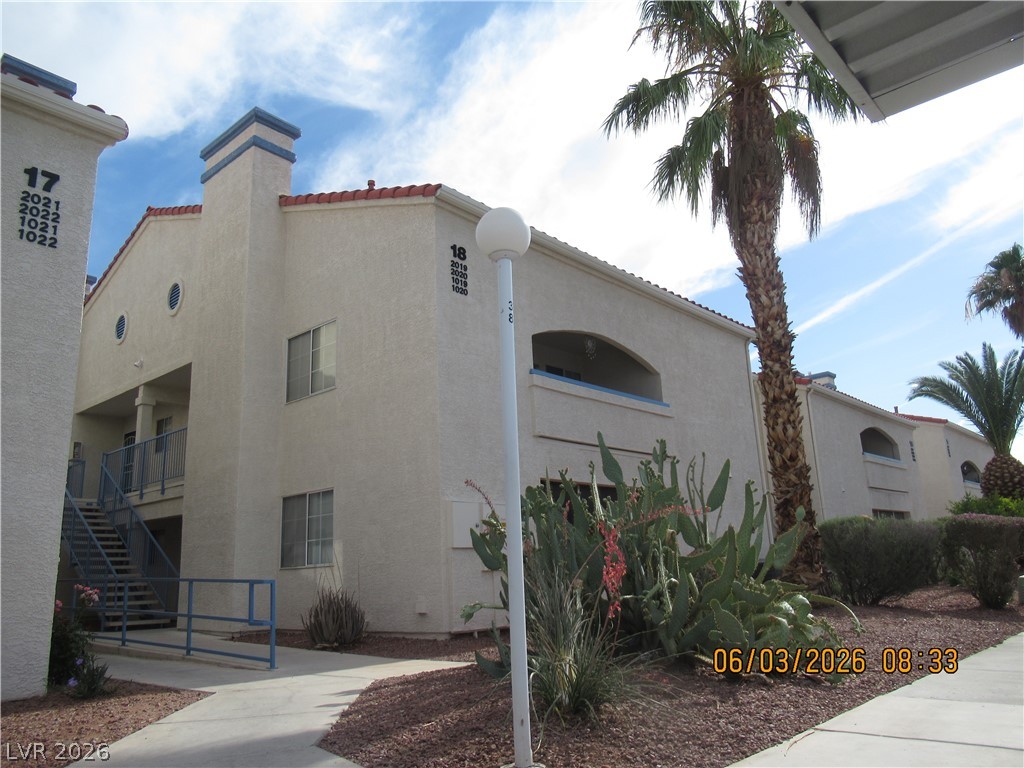 2725 S Nellis Boulevard #1020, Las Vegas 89121