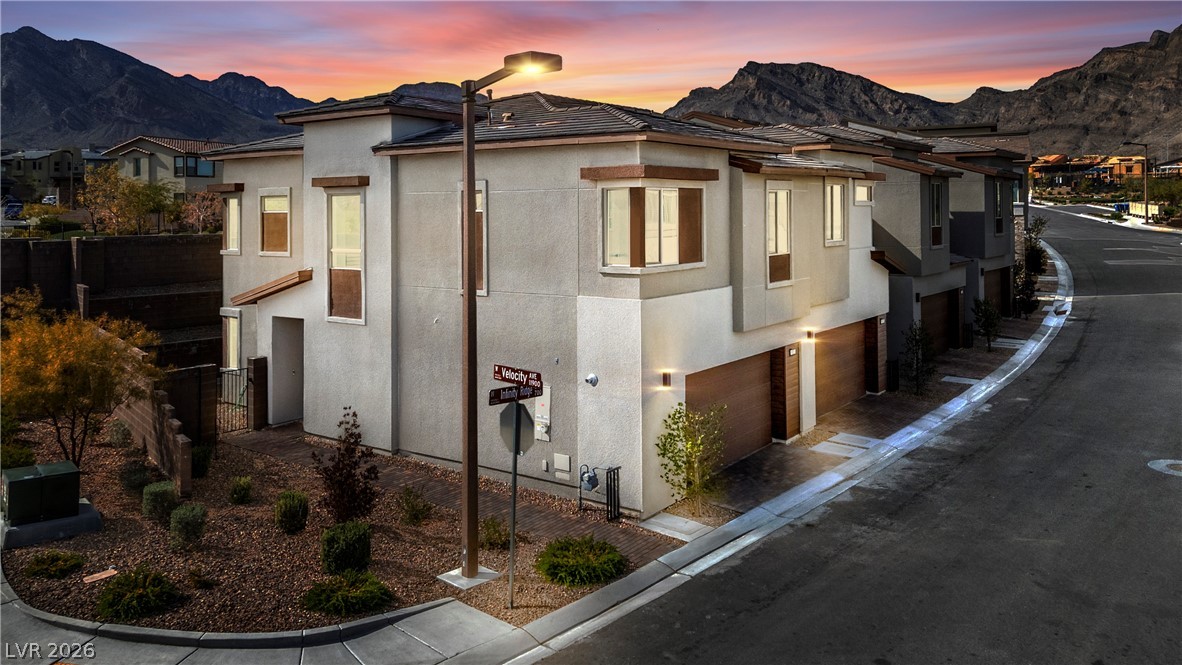 Photo 2 of 633 Infinity Ridge Street