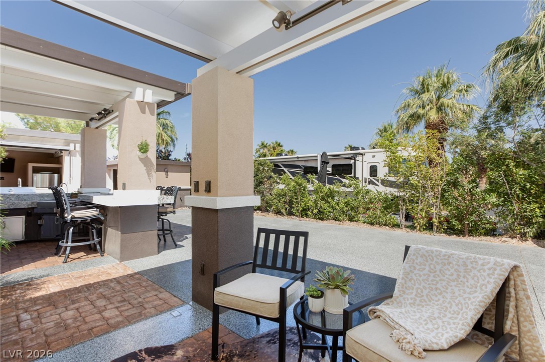 Photo 6 of 60, 8175 Arville Street #292