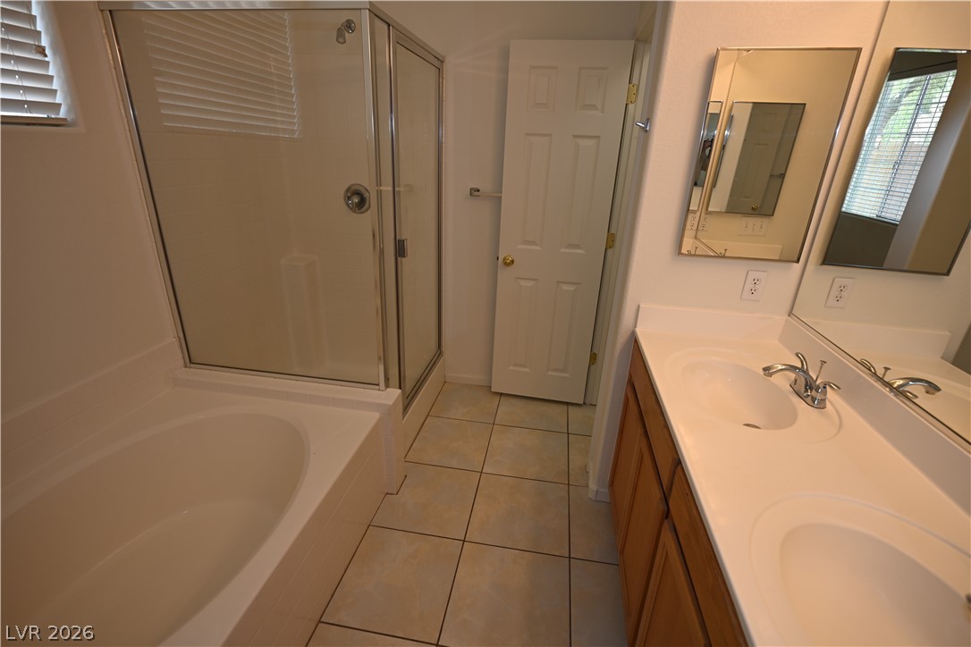 Photo 8 of 21, 9787 Beach Rose Court