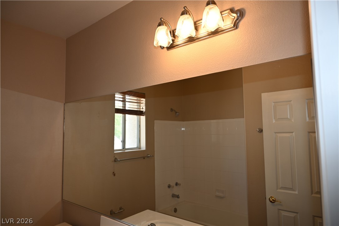 Photo 26 of 34, 2936 FALLING SPRINGS Circle #n/a