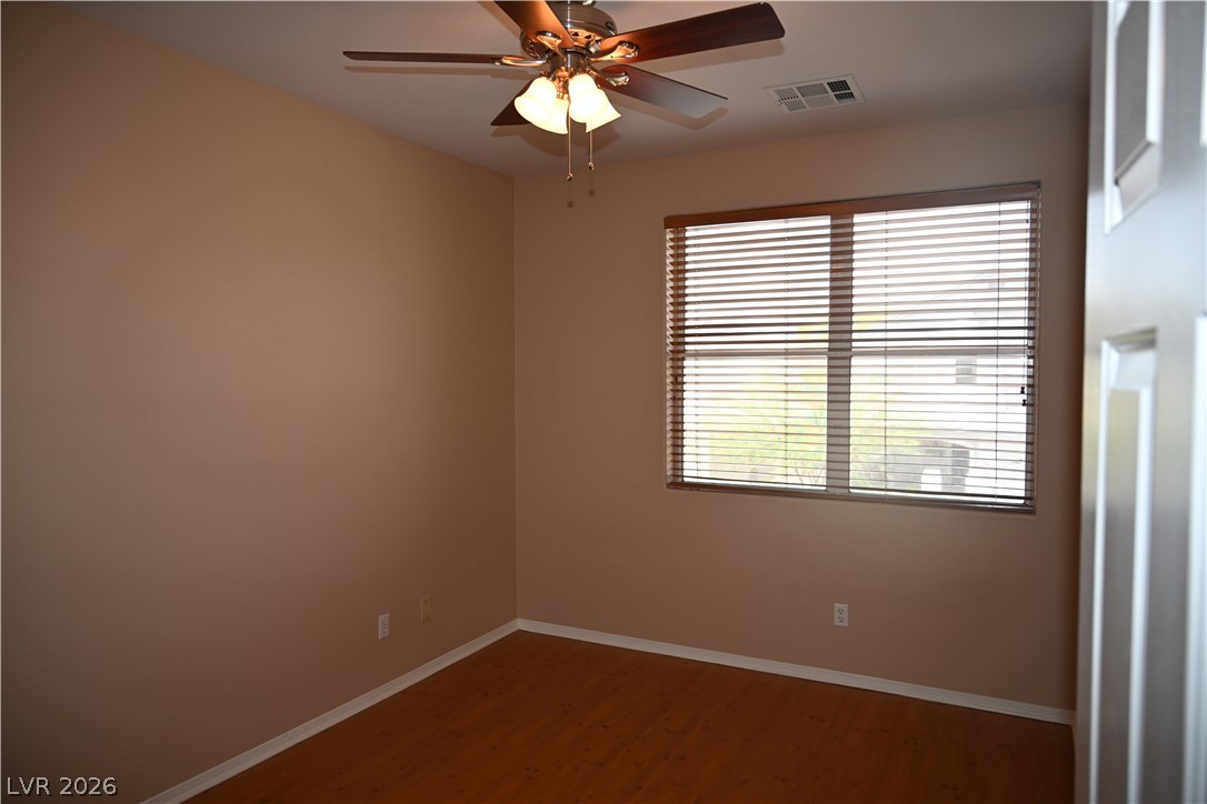 Photo 28 of 34, 2936 FALLING SPRINGS Circle #n/a