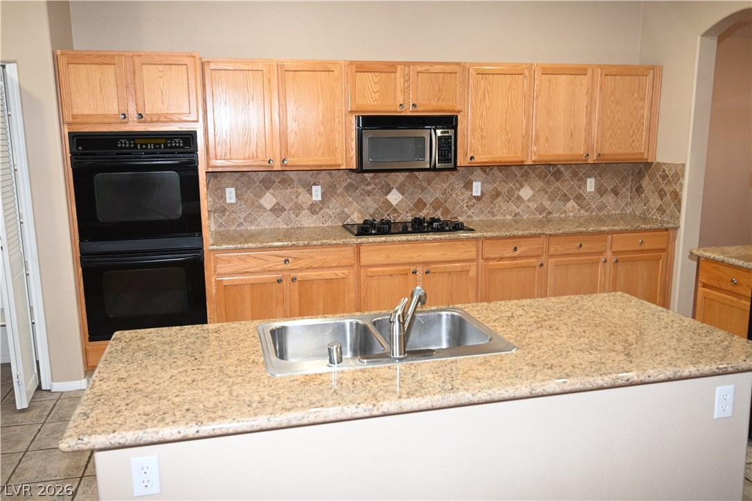 Photo 2 of 2936 FALLING SPRINGS Circle #n/a