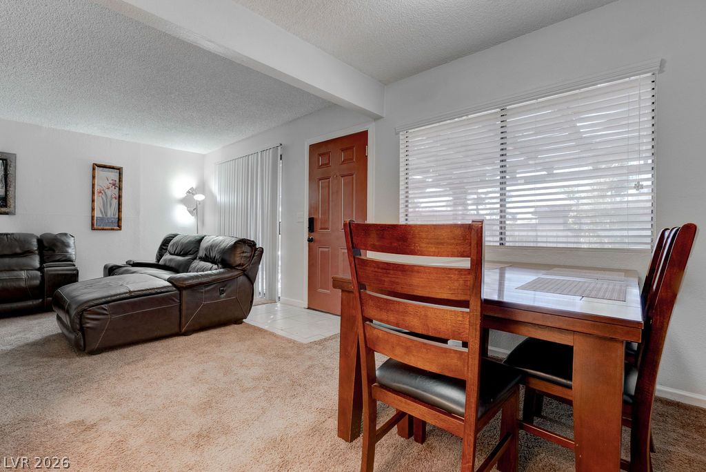 Photo 7 of 30, 1858 Avacado Court