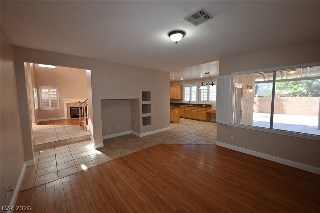 Photo 8 of 29, 9931 Sierra Canyon Way
