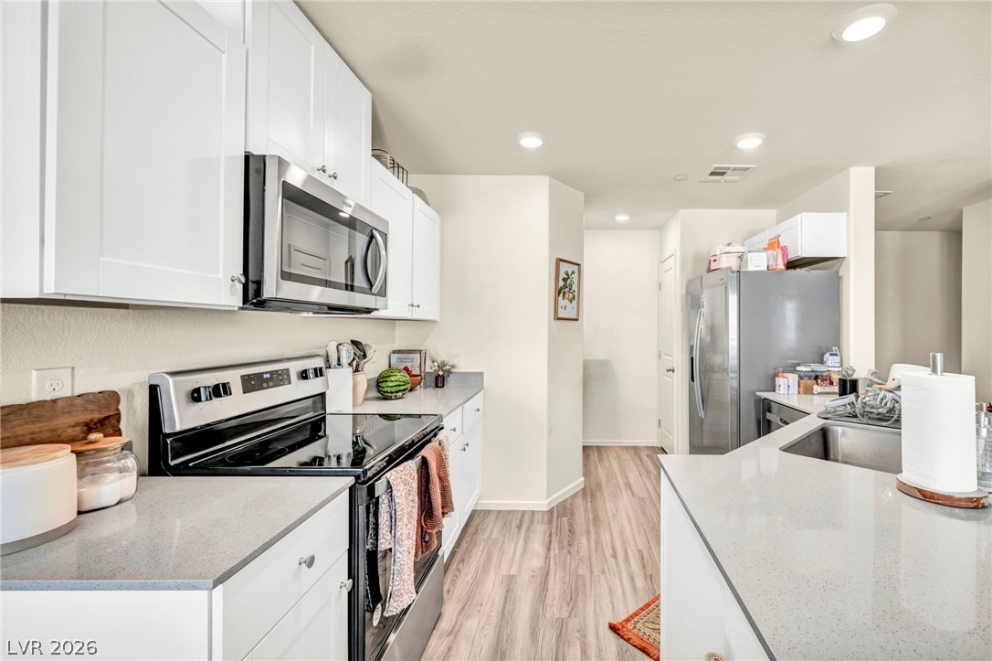 Photo 14 of 45, 7850 Jupiter Sky Street #1