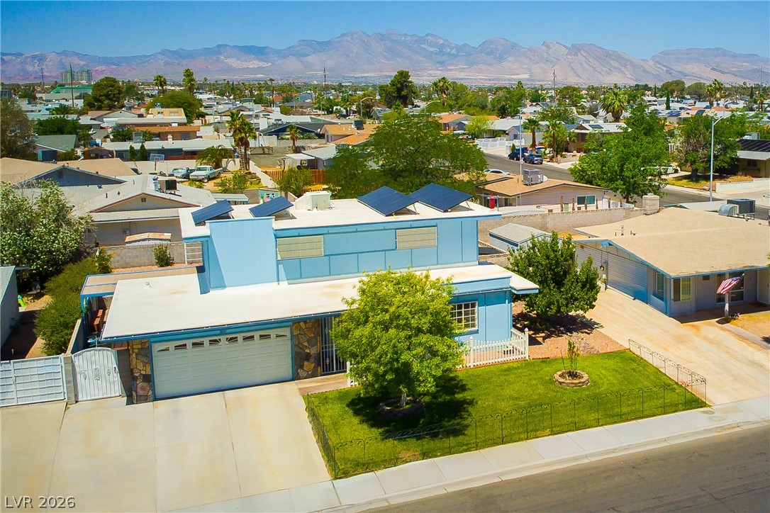 312 Redstone Street, Las Vegas 89145
