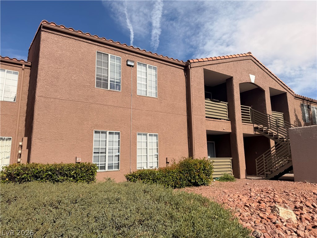 2121 Blue Breeze Drive #102, Las Vegas
