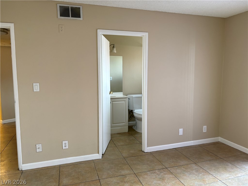 Photo 23 of 33, 2080 Karen Avenue #17