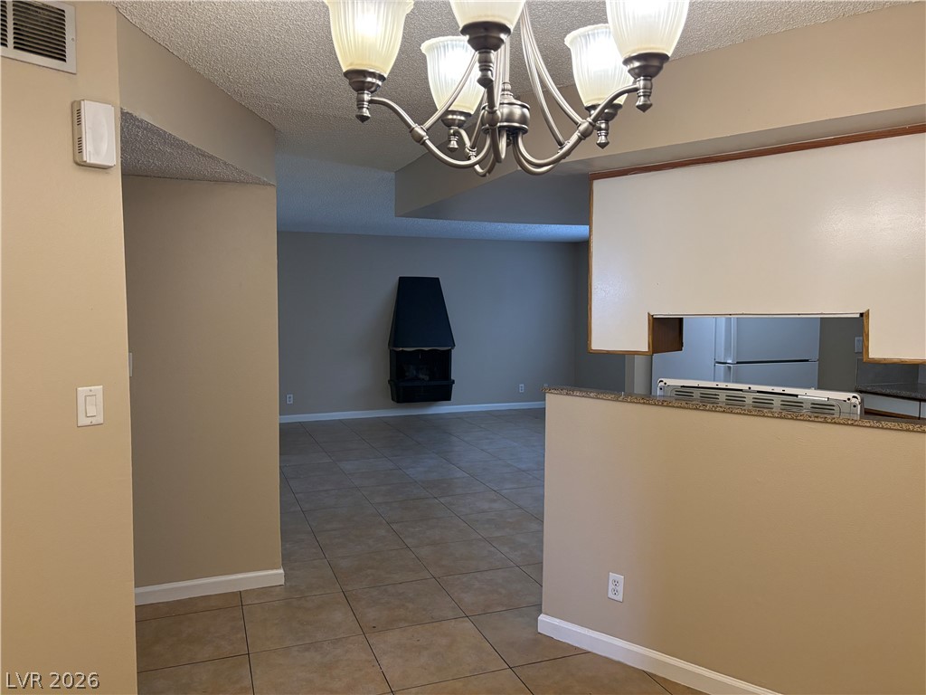 Photo 14 of 33, 2080 Karen Avenue #17