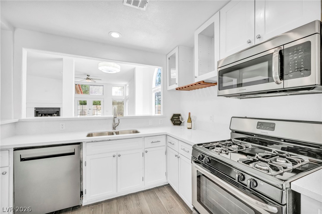 2124 Brighton Shore Street, Las Vegas
