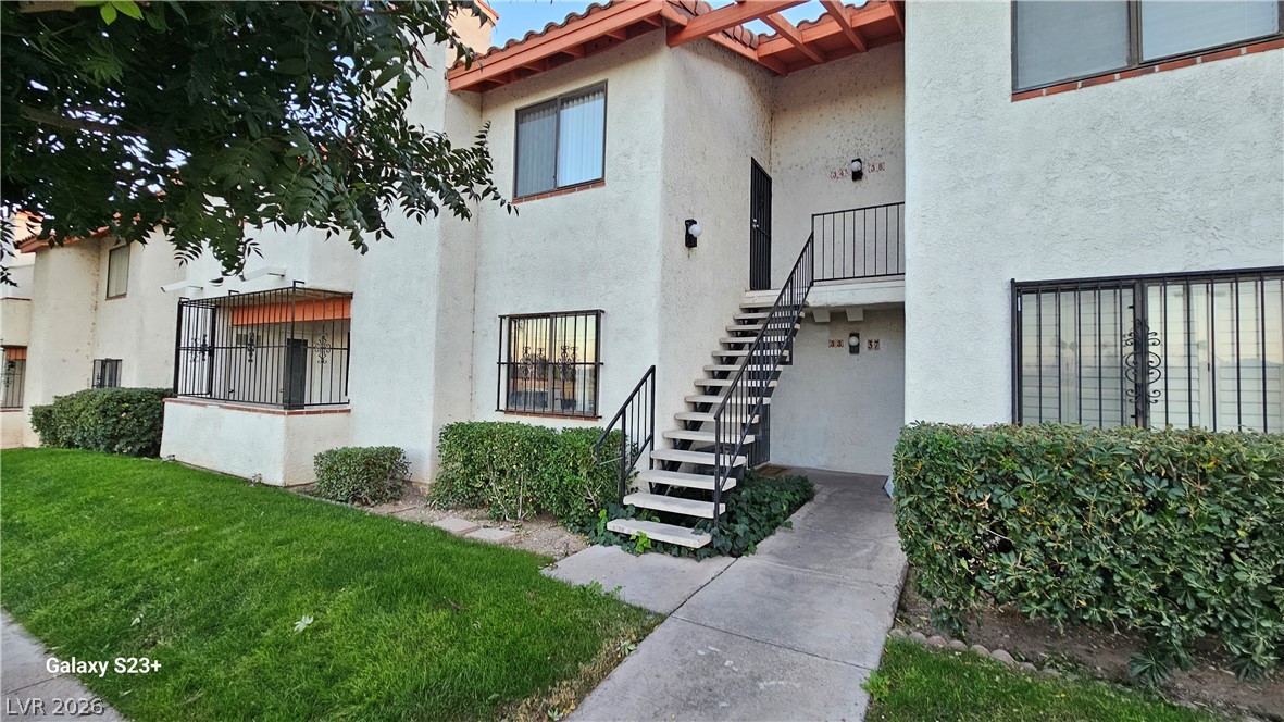 1701 E Katie Avenue #33, Las Vegas 89119