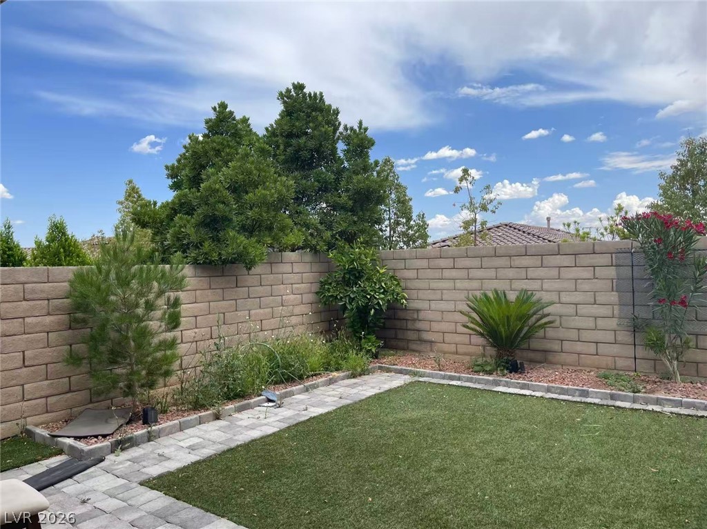 Photo 4 of 119 Colantonio Court