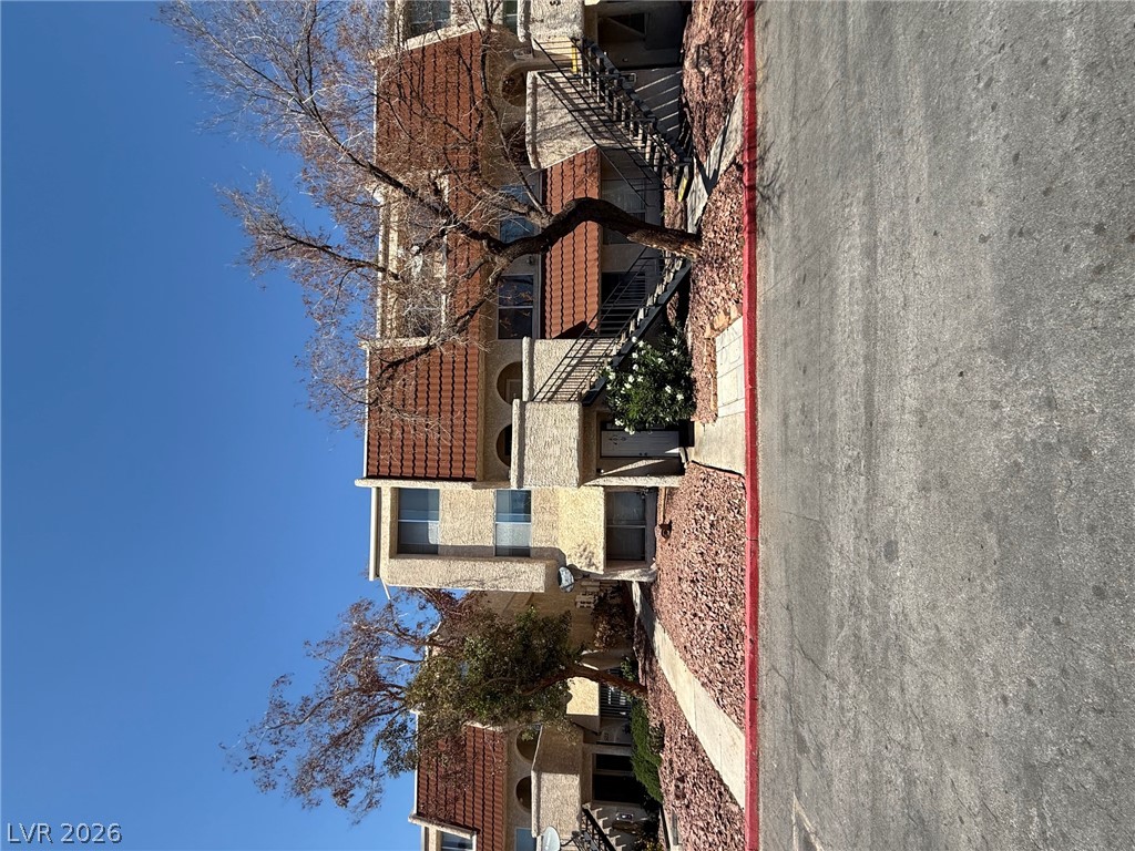3585 Arville Street #401A, Las Vegas 89103