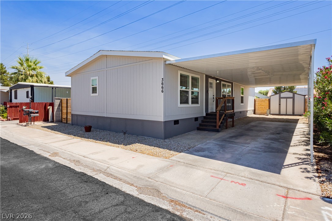 3666 Lost Hills Drive, Las Vegas 89122