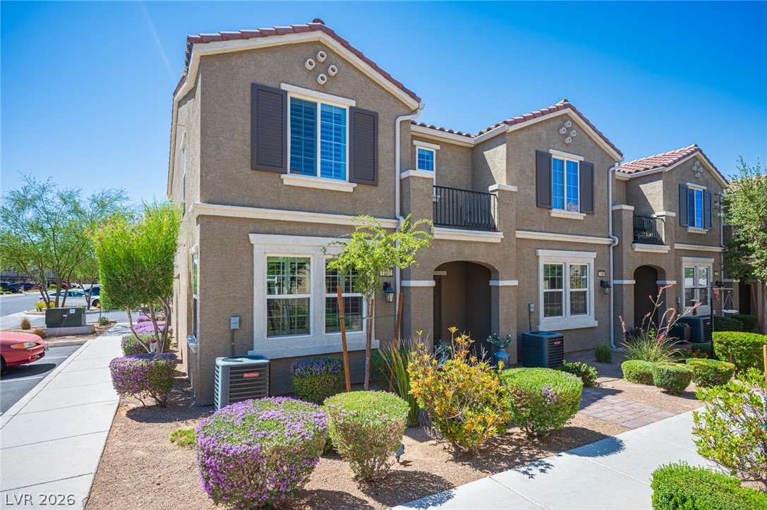 1201 Narrow Gorge Court, Henderson 89002