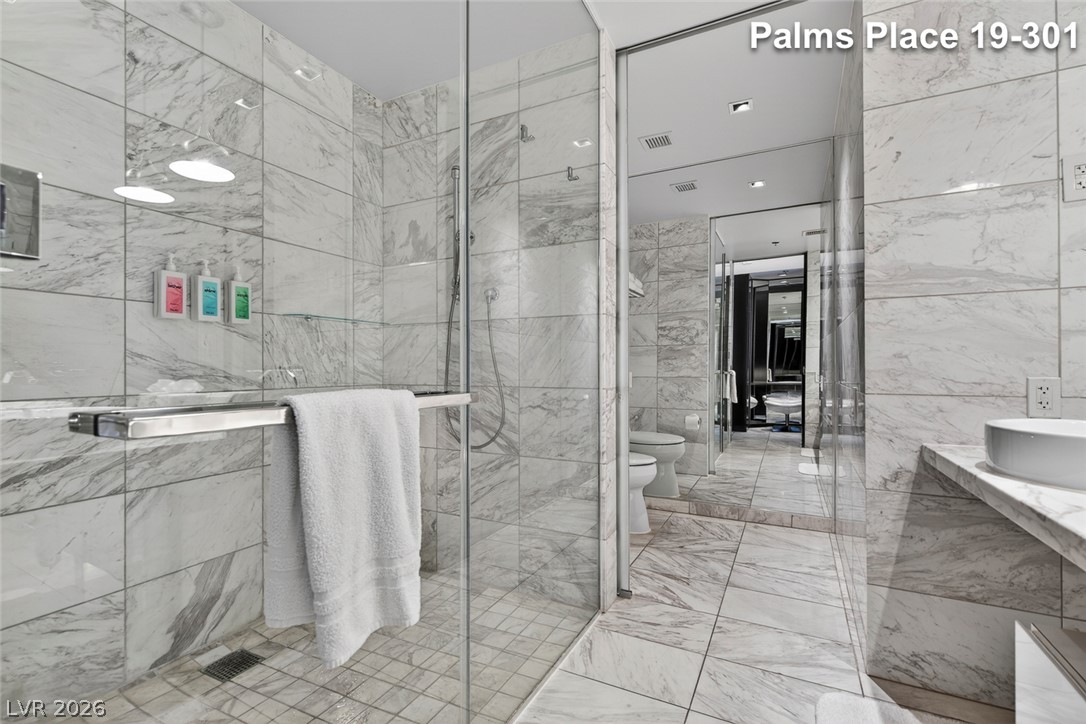 Photo 42 of 54, 4381 W Flamingo Road #1901