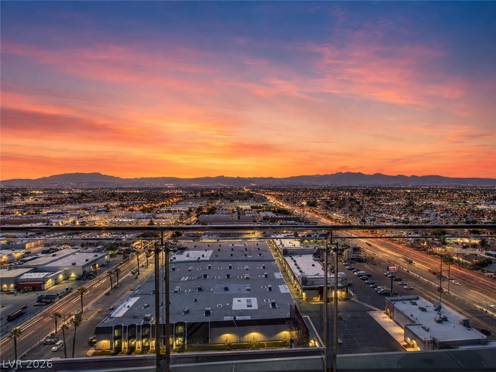 Photo 7 of 54, 4381 W Flamingo Road #1901