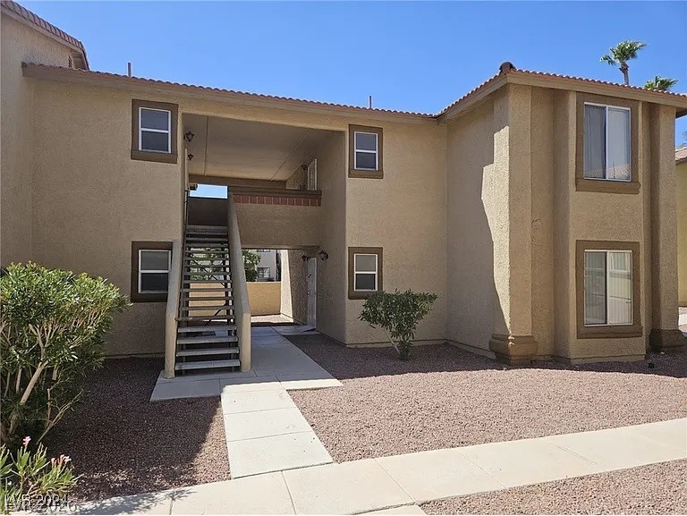 7300 NW Pirates Cove Road #2025, Las Vegas