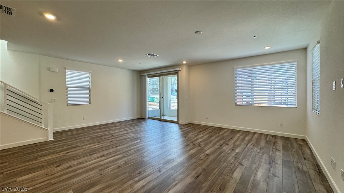 Photo 10 of 30, 1429 Whistling Kite Street