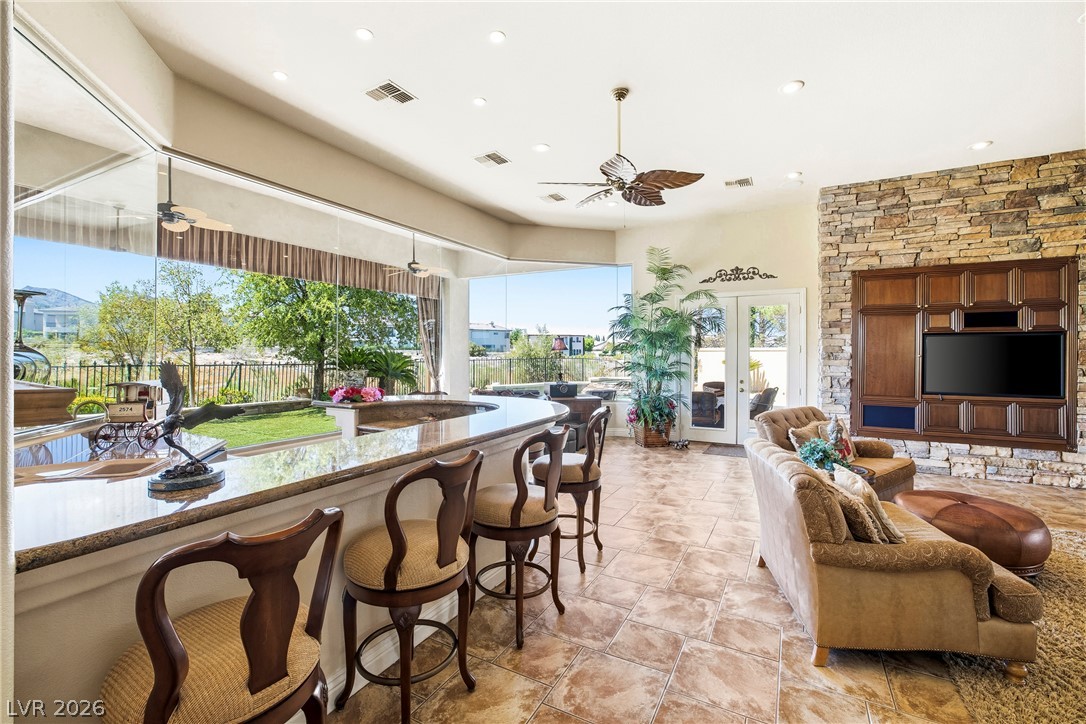 Photo 9 of 42, 9740 Verlaine Court