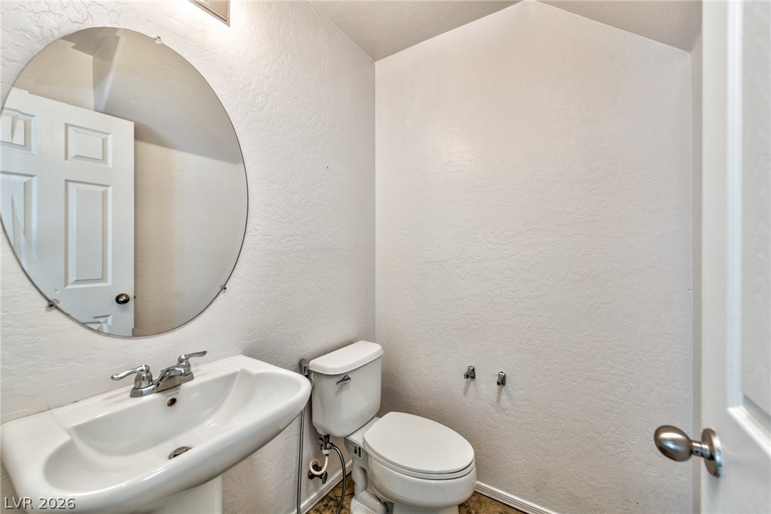 Photo 6 of 17, 8940 Marmo Avenue