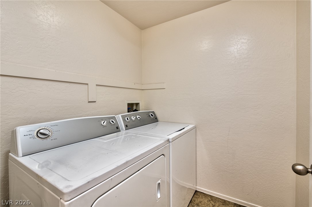 Photo 14 of 17, 8940 Marmo Avenue