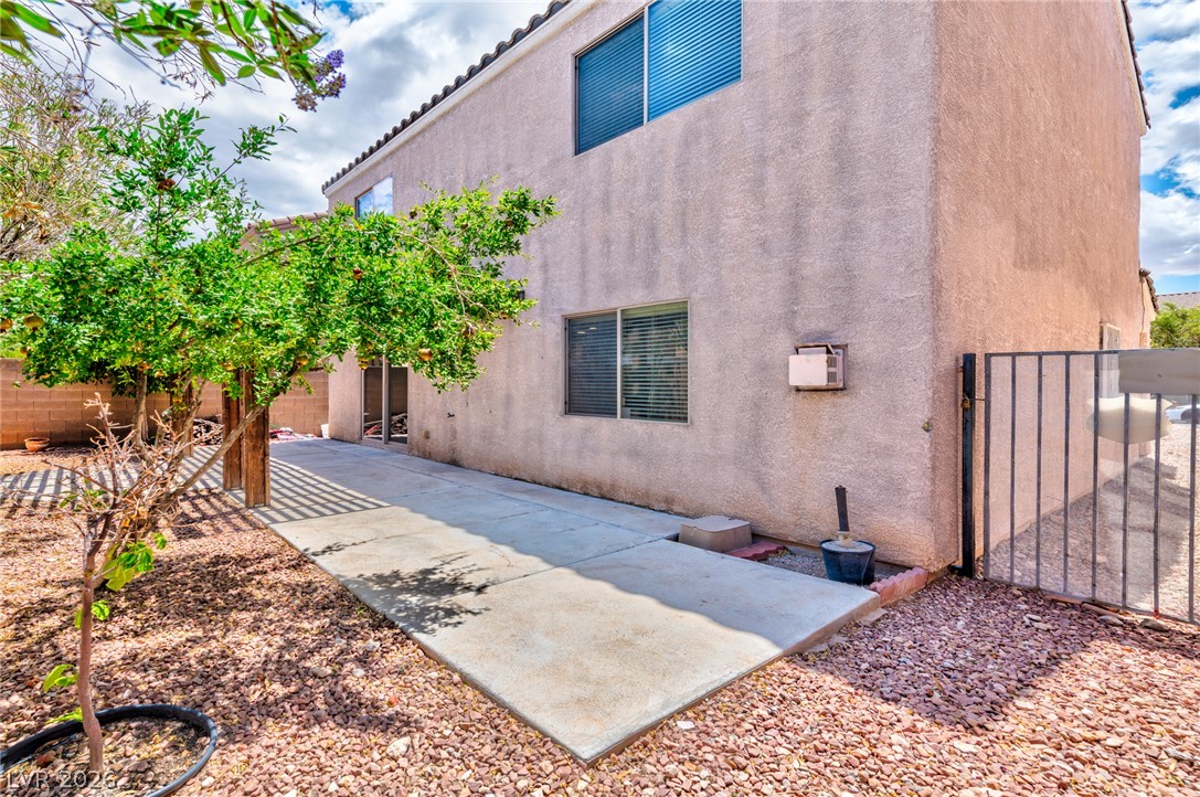 Photo 16 of 17, 8940 Marmo Avenue