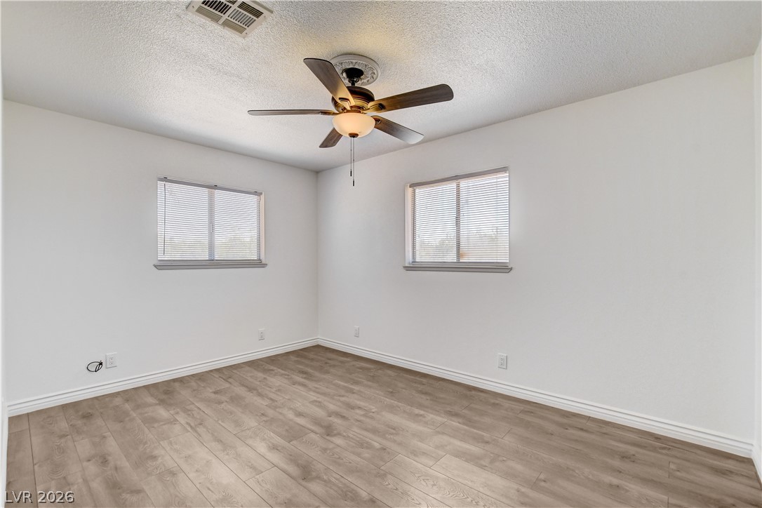 Photo 32 of 52, 1385 S Moapa Valley Boulevard