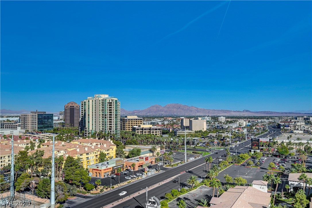 Photo 21 of 28, 211 E Flamingo Road #1211