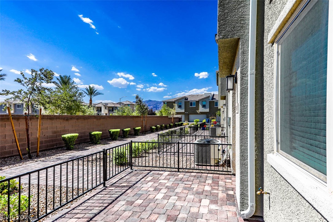 Photo 16 of 47, 6811 Dark Gunmetal Court