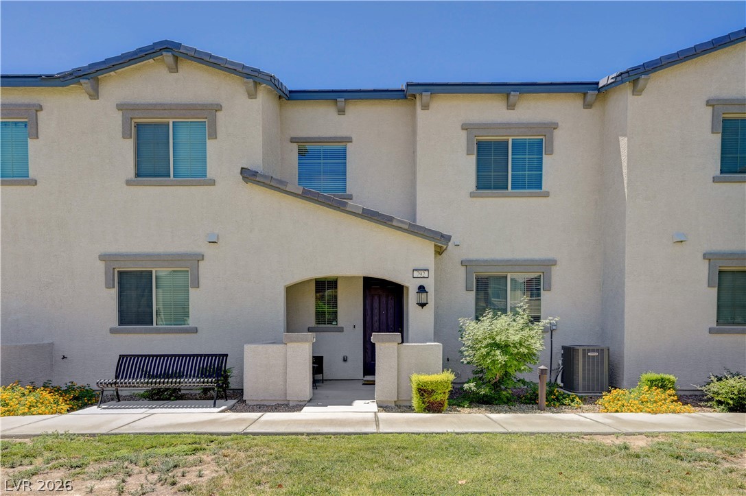 792 Grand Country Avenue, North Las Vegas 89086