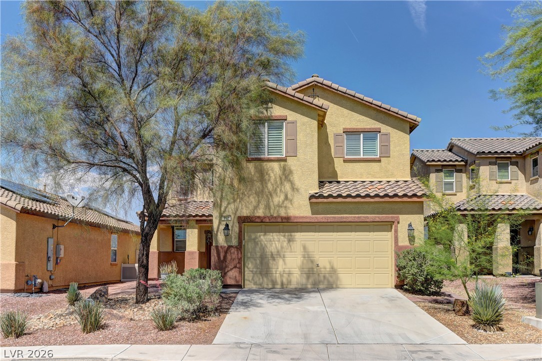 952 Crescent Falls Street, Henderson 89011