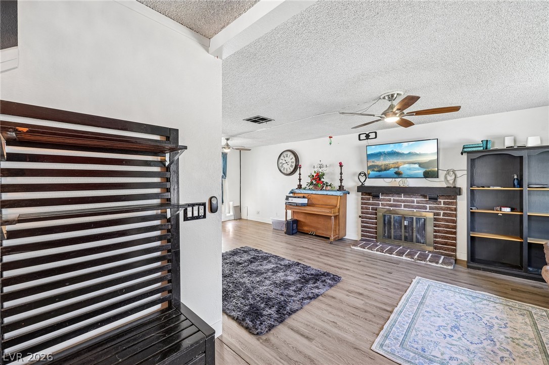 Photo 8 of 44, 6833 High Bluff Way