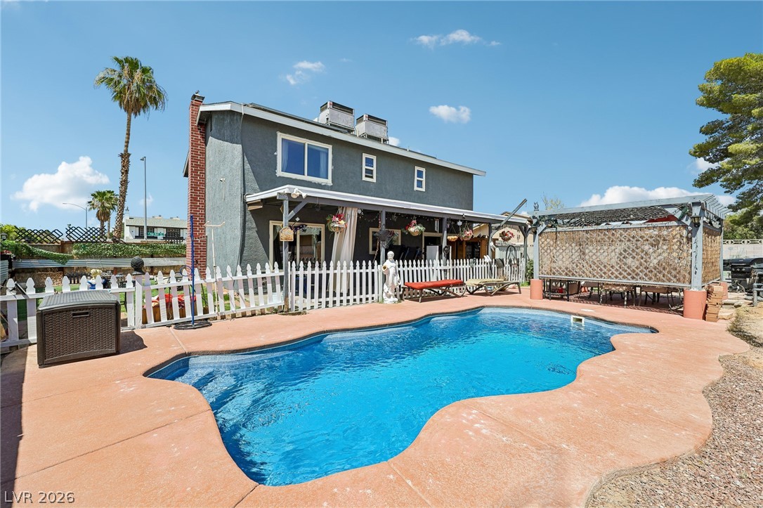 Photo 38 of 44, 6833 High Bluff Way