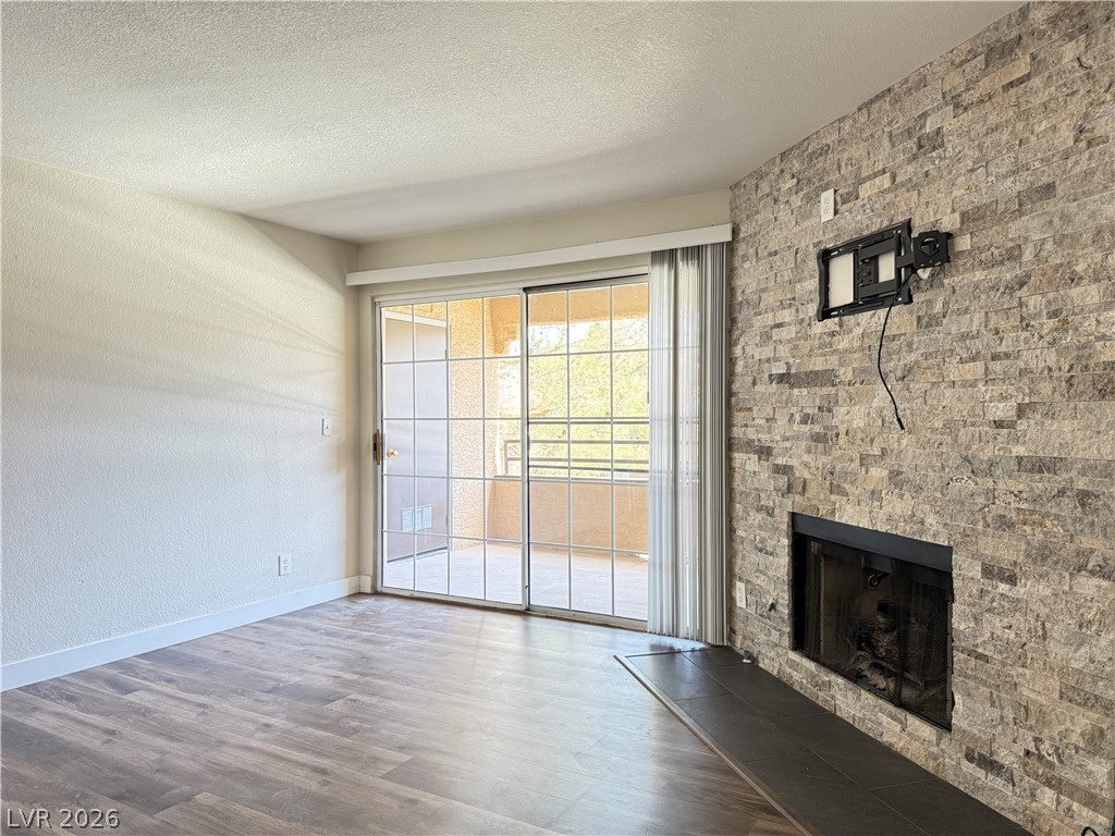 Photo 18 of 31, 2200 S Fort Apache Road #2182