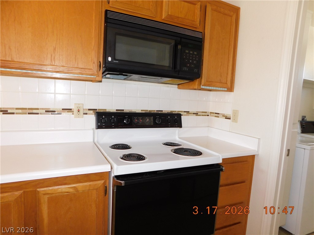 Photo 10 of 32, 1800 S Edmond Street #234
