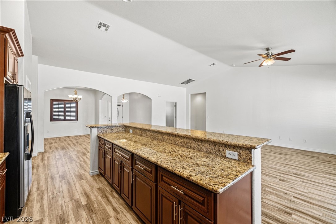 Photo 17 of 52, 6720 Stubblefield Drive